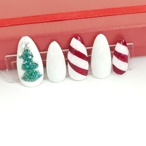 Christmas Press-on Nails